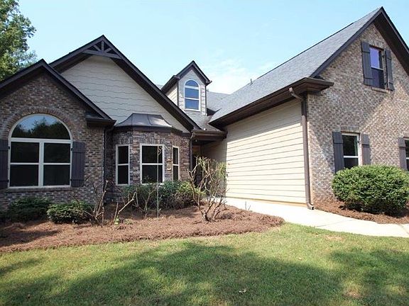 2nd image of 261 Lake Vista Dr