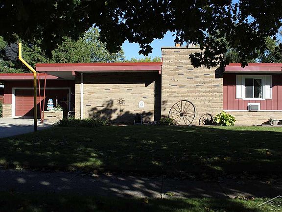 2nd image of 2240 Marshall Ct