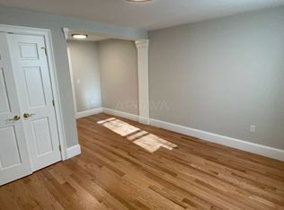 2 Aberdeen Rd #20, Somerville, MA 02144