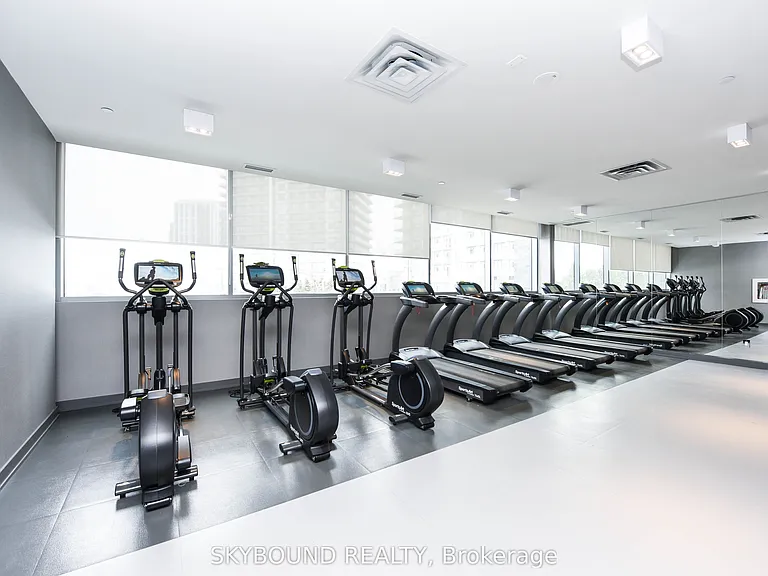 4655 Glen Erin Dr #210 — Photo 39