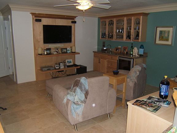 Sitting area in master bedroom
