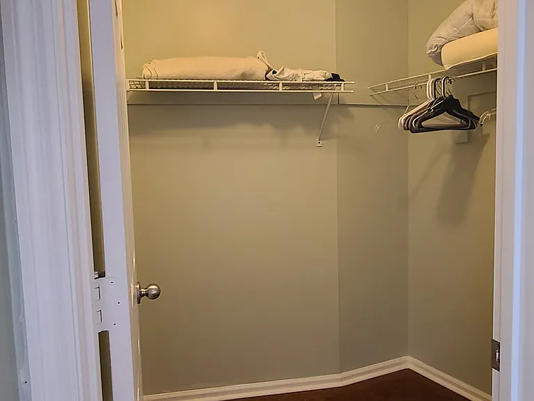 1155 Leeward Ln — Photo 18