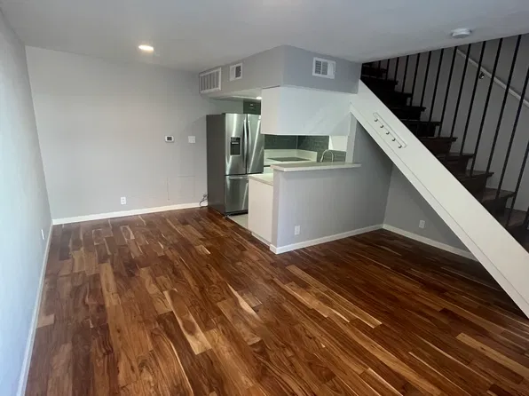 3110 Red River St, Austin, TX 78705
