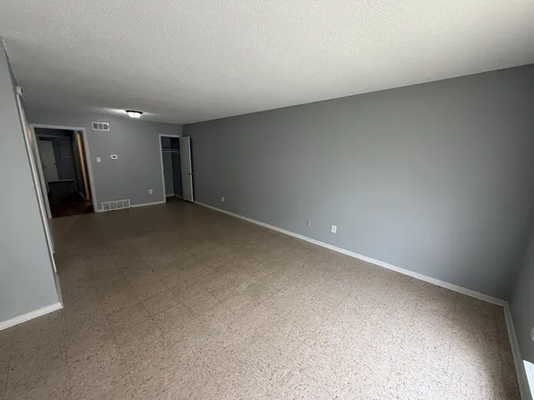 5440 Flowering Peach Dr #5440, Memphis, TN 38115
