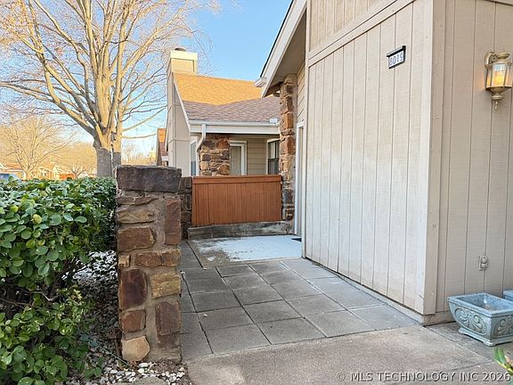 3rd image of 8019 S 77th East Ave