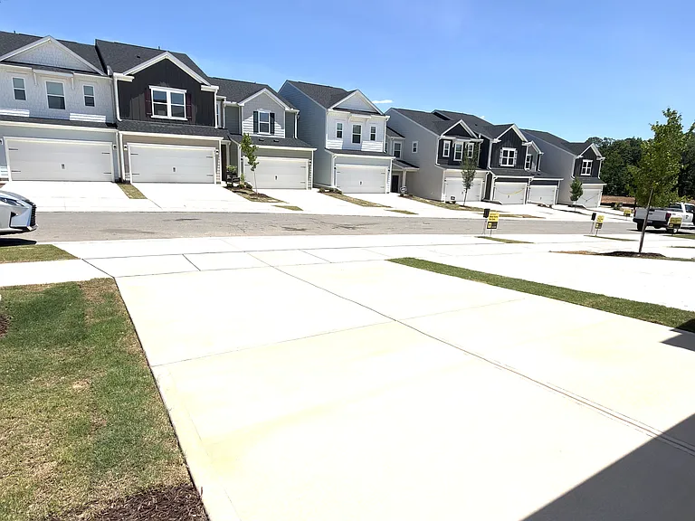 508 Sunset Lake Dr — Photo 30