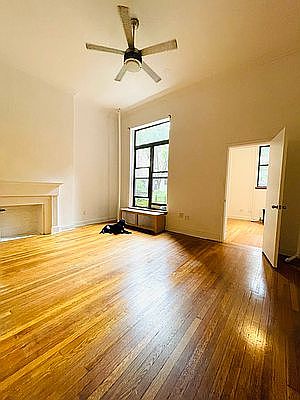 5th image of 249 W 76th St APT 1B