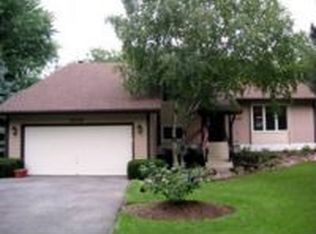 1279 Leverenz Rd, Naperville, IL 60564