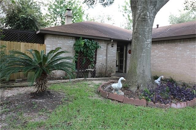 1st image of 7415 Trabajo Dr
