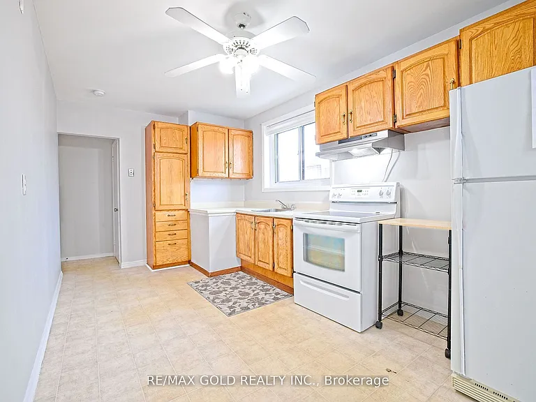 130 Duncanwoods Dr — Photo 15
