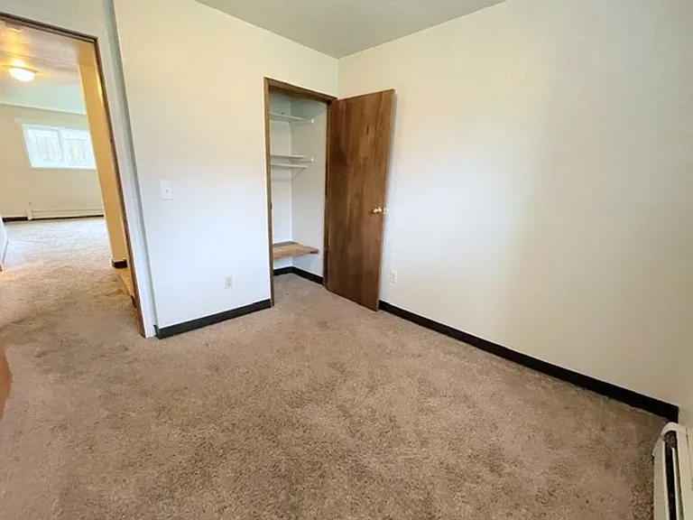 330 Flower St — Photo 3