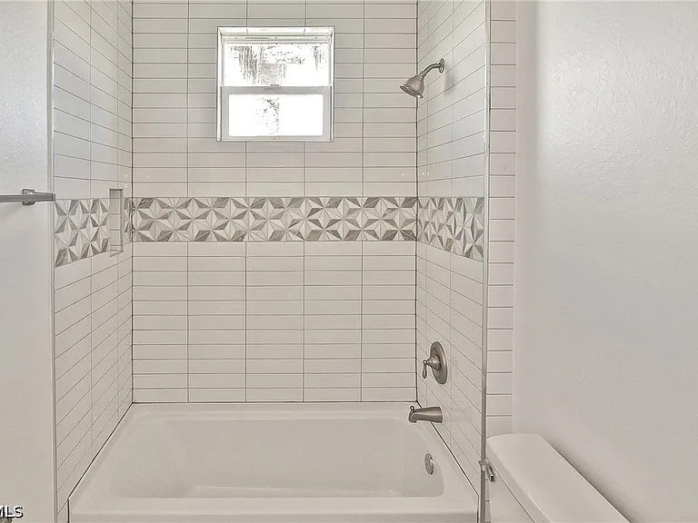 3034 Price Ave — Photo 27