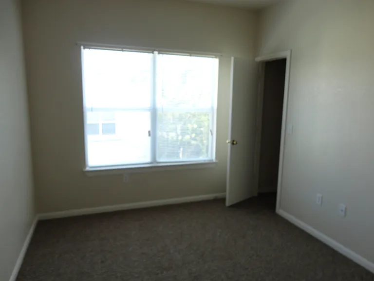 6116 Atwood St #A-B — Photo 10