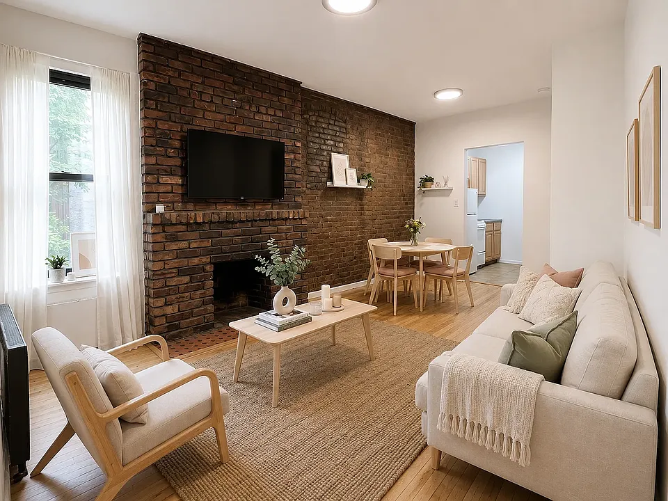 238 W 20th St #3C