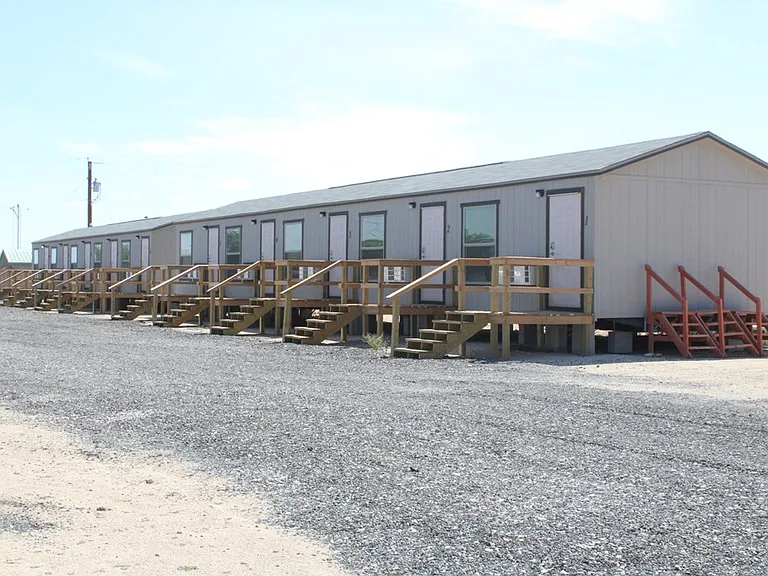 3958 FM 866 — Photo 14