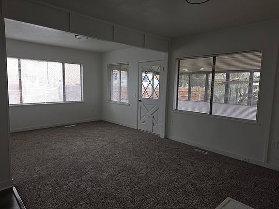 4th image of 338 S 9th St