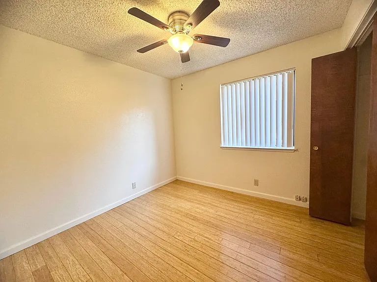 Stadium Village Apartments — Photo 24
