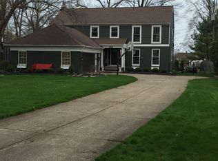 13814 Lake Ave, Lakewood, OH