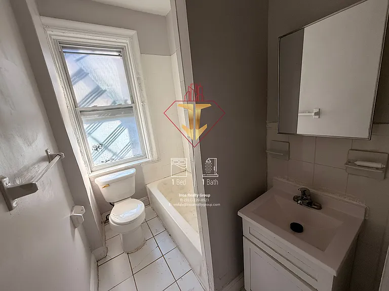 56-58 Van Reypen St #204E — Photo 2