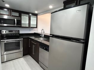 540 Brickell Key Dr APT 1002, Miami, FL 33131
