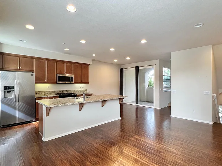 2674 Rawhide Ln — Photo 3