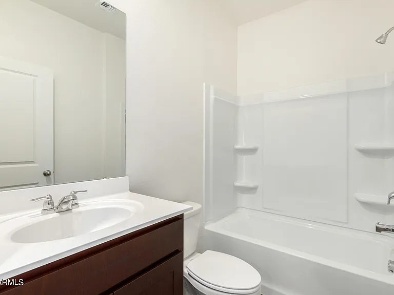 19585 W Annika Dr — Photo 24