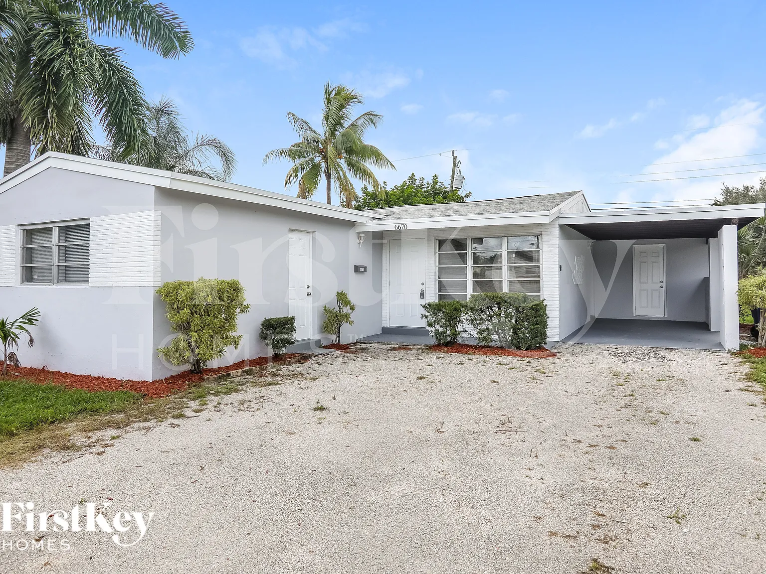 3 bed, 2.0 bath, 1189 sqft, $2,635 — Photo 1