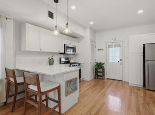 11 Columbia Rd APT 3, Wakefield, MA 01880
