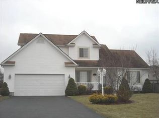 5101 Winslow Dr, Mineral Ridge, OH
