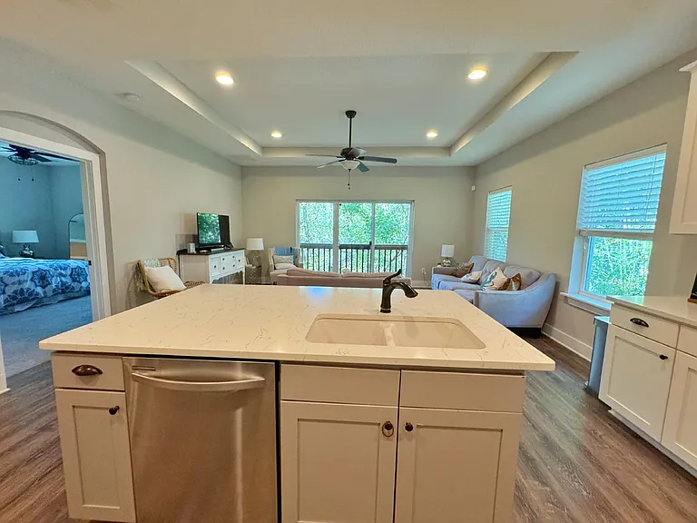 2523 Oleander St — Photo 21