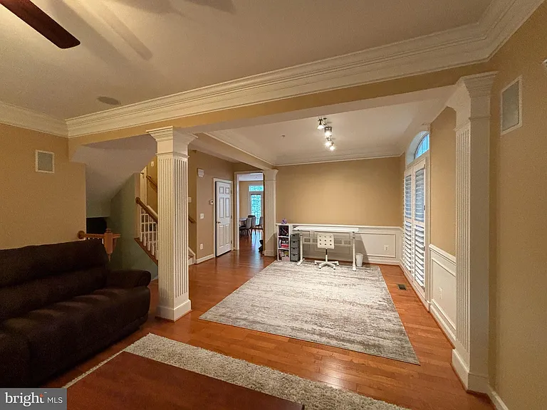8006 Reserve Way — Photo 7
