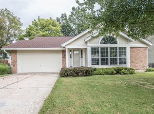 1130 Crooked Creek Dr, Saint Charles, MO