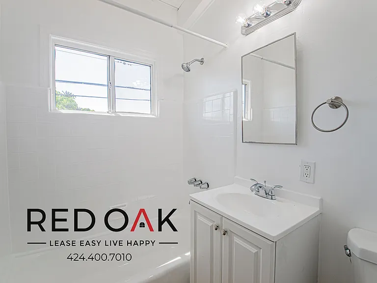 7521 Crenshaw Blvd #7525-10 — Photo 13