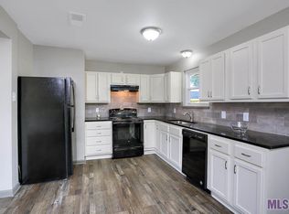 687 Fontainbleau Dr, Baton Rouge, LA 70819