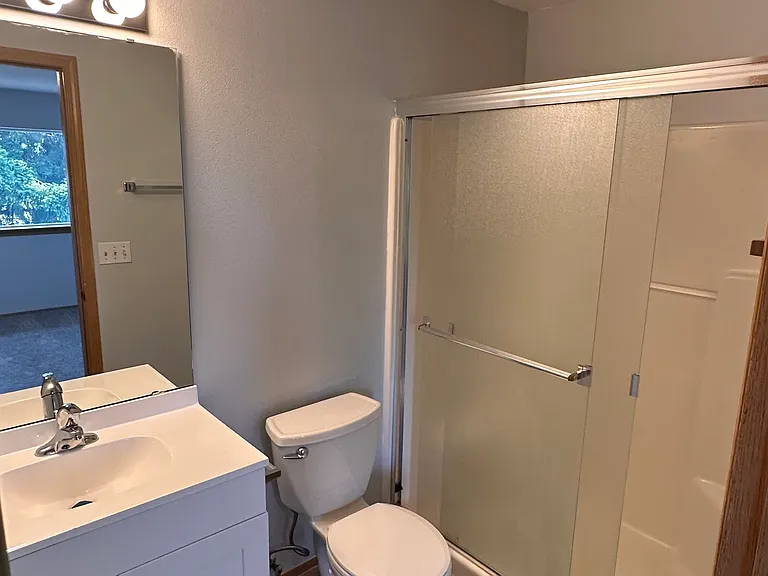 415 100th St SW #202 — Photo 16