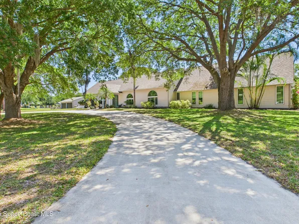 3311 Calle Del Mar, Melbourne, FL 32904