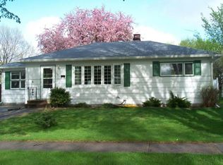 1314 17th St S, Moorhead, MN 56560