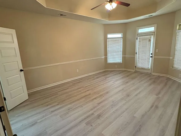 852 Nevis Way — Photo 8
