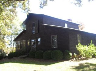 121 Vaughn Rd, Reidsville, NC 27320