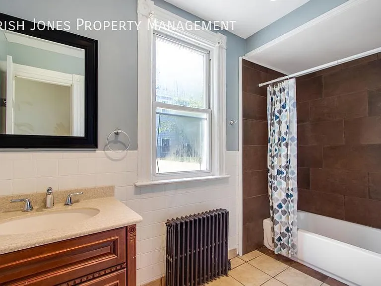 306 East St #LOWER — Photo 6