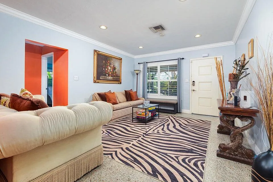 3 bed, 2.0 bath, 1542 sqft, $3,500 — Photo 4