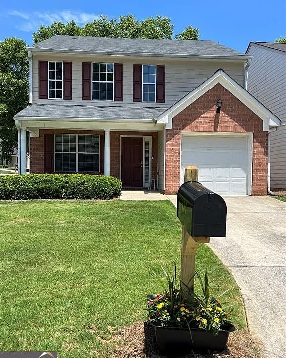 1st image of 484 Hillandale Park Dr