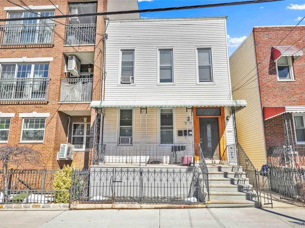 2337 31st Avenue, Long Island City, NY 11106