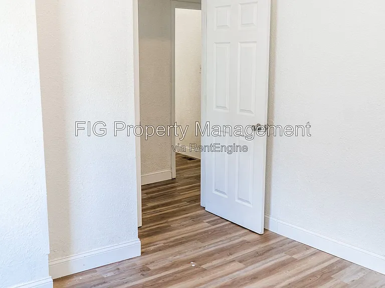 1013 Glider Ave — Photo 3