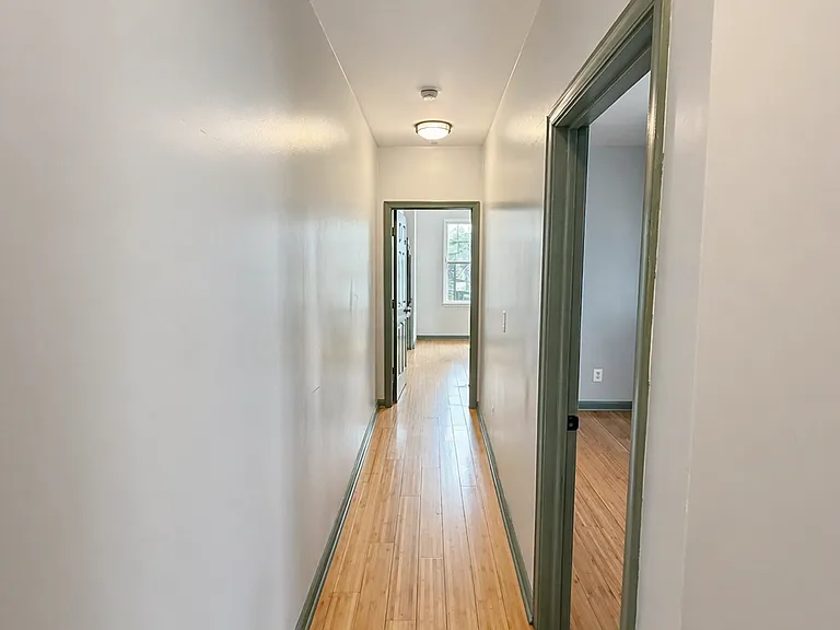 1226 N 50th St — Photo 5