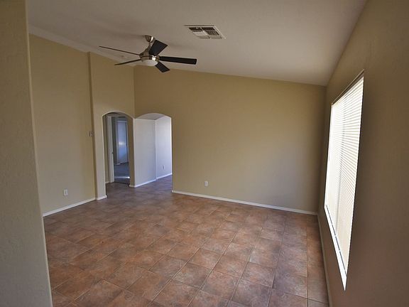 3rd image of 11830 W Altadena Ave