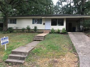 7 Windsor Dr, Little Rock, AR 72209