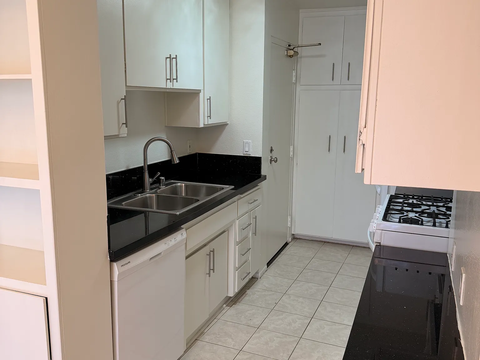 Camden Terrace — Photo 3