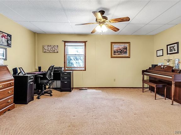 2nd image of 9331 Ridge Rd