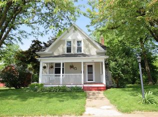 506 N Williams St, Anamosa, IA 52205